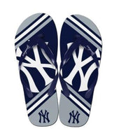 ) MLB 2014 UNISEX BIG LOGO FLIP FLOPS NEW YORK YANKEES size large mens 9-10