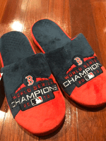 Boston Red Sox 2018 World Series Champions plush mens slippers