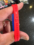 Chicago Cubs MLB Nomar Garciapara Mylar Wristband is a stylish bracelet featuring the iconic player's name and team logo. Made by Forever Collectible