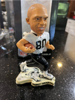 Jimmy Graham FOCO 2013 Action Pose New Orleans Saints Bobblehead.