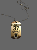 Boston Bruins NHL former team captain Patrice Bergeron metal dog tag necklace with engraved signature.