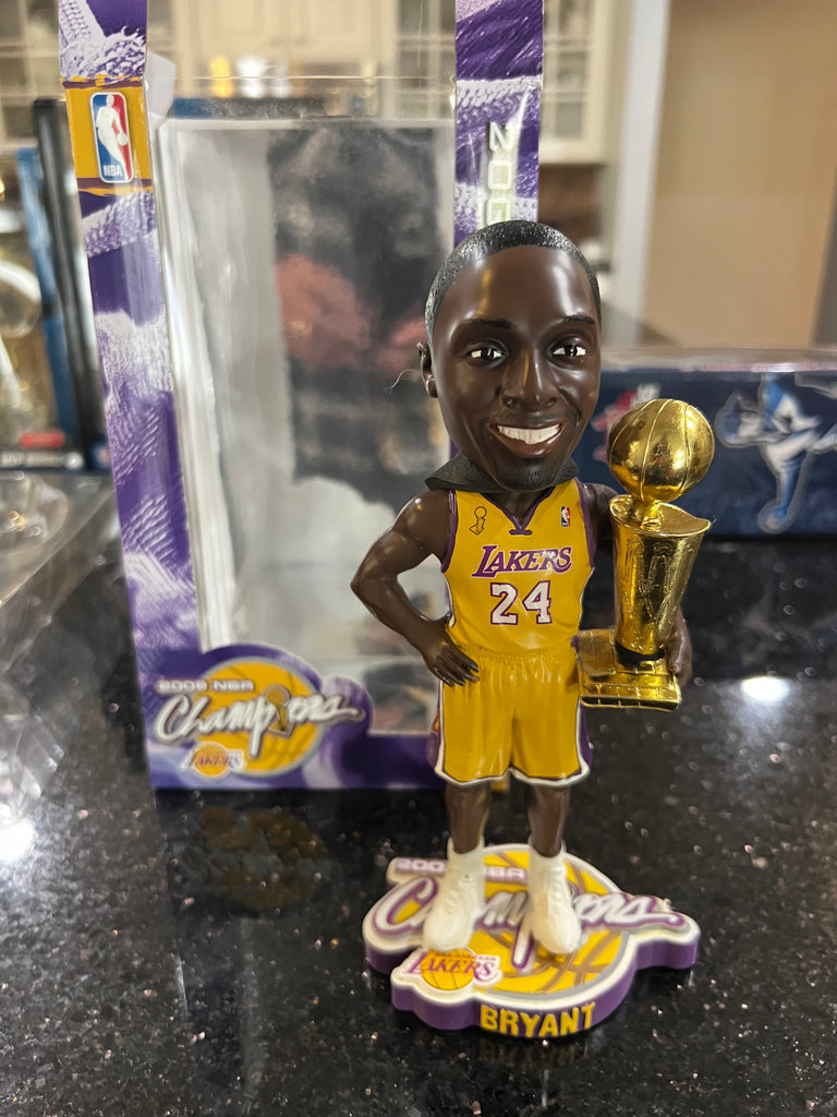 2009 Kobe Bryant Los Angeles Lakers NBA Championship Trophy Bobblehead