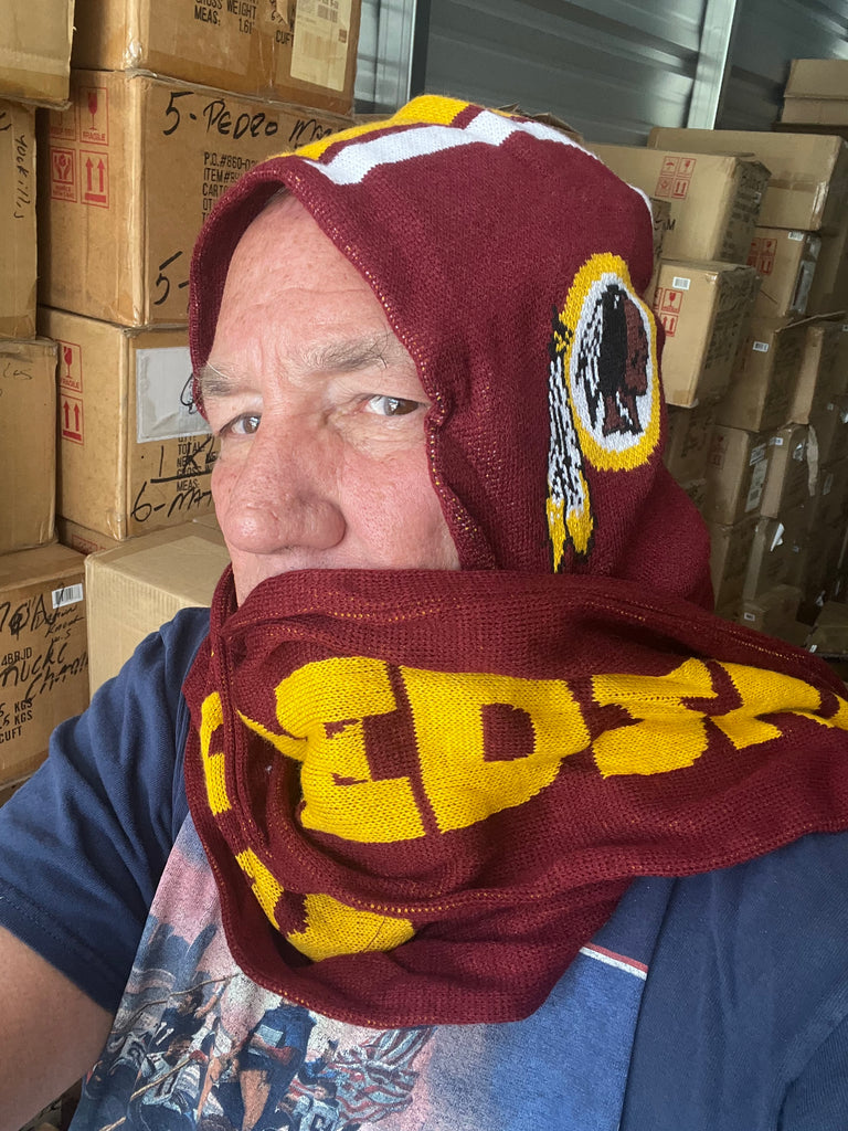 Washington Redskins NFL Retro Team Logo Hood and Scarf Combo with Pockets