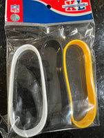 Pittsburgh Steelers super Bowl 40 champions 3pk silicone bracelets wristbands.
Rare item
3 commemorative bracelets new never used in original package.

Team colors