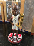 Kawhi Leonard (Toronto Raptors) 2019 NBA Champions 8" Bobblehead #28/2019