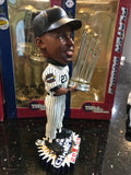 Chicago White Sox Jermaine Dye World Series 05 trophy bobblehead