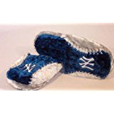 New York Yankees Fuzzy Slide Slippers